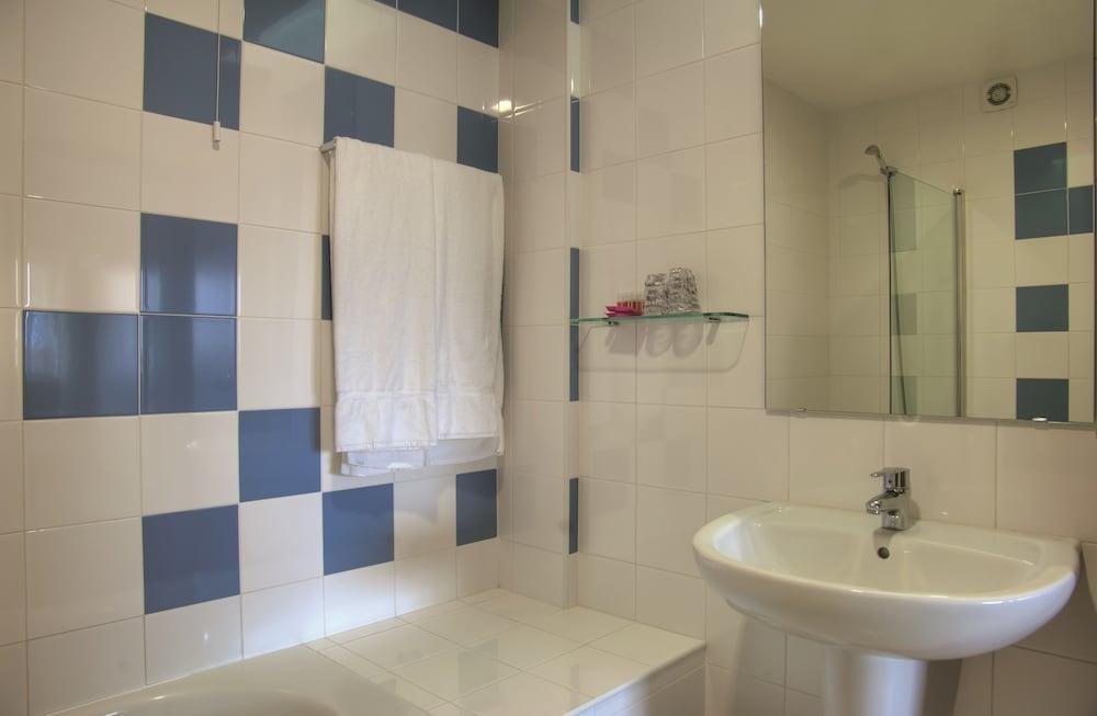 לייריה Hotel Sao Luis מראה חיצוני תמונה
