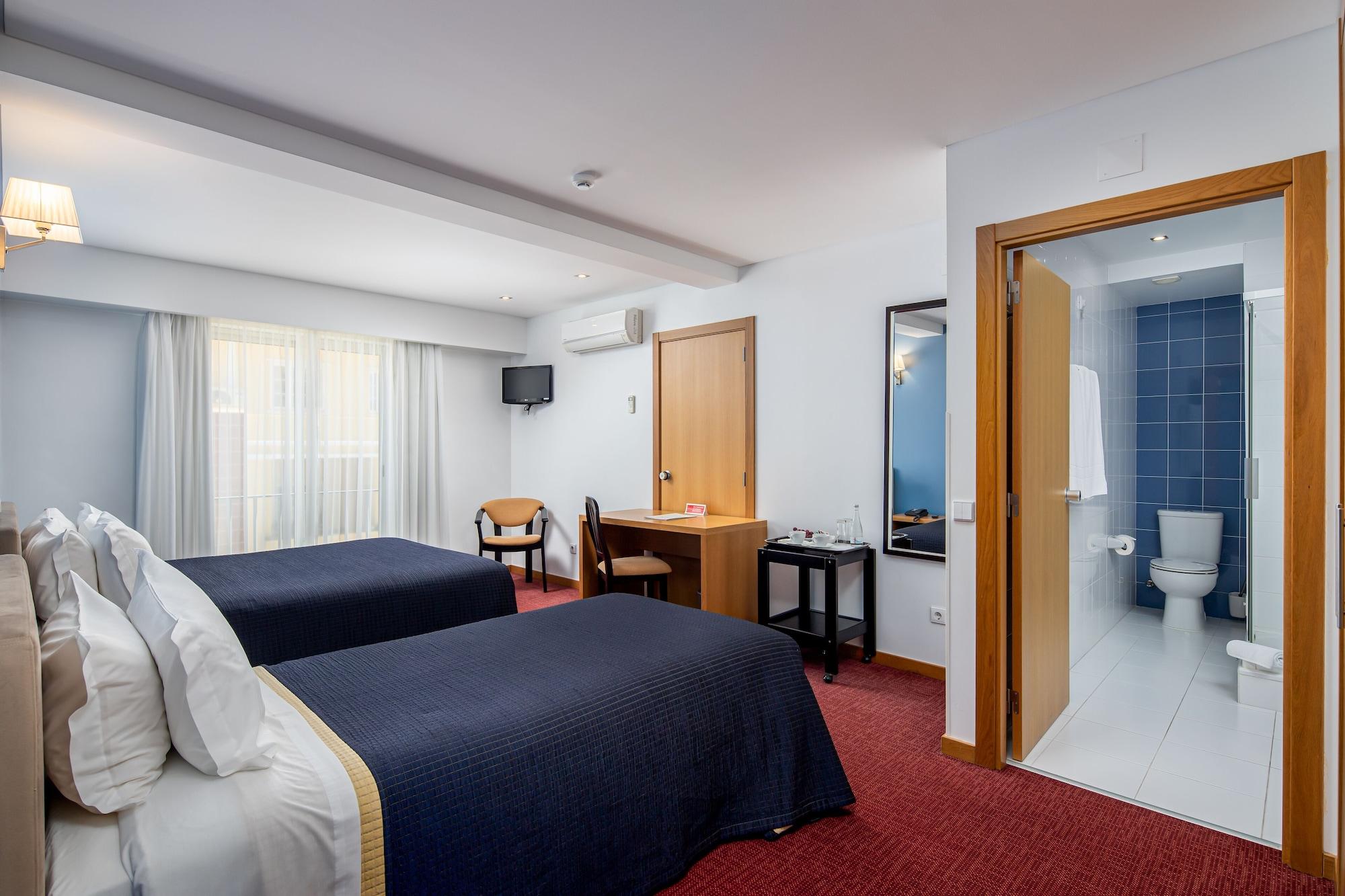 לייריה Hotel Sao Luis מראה חיצוני תמונה