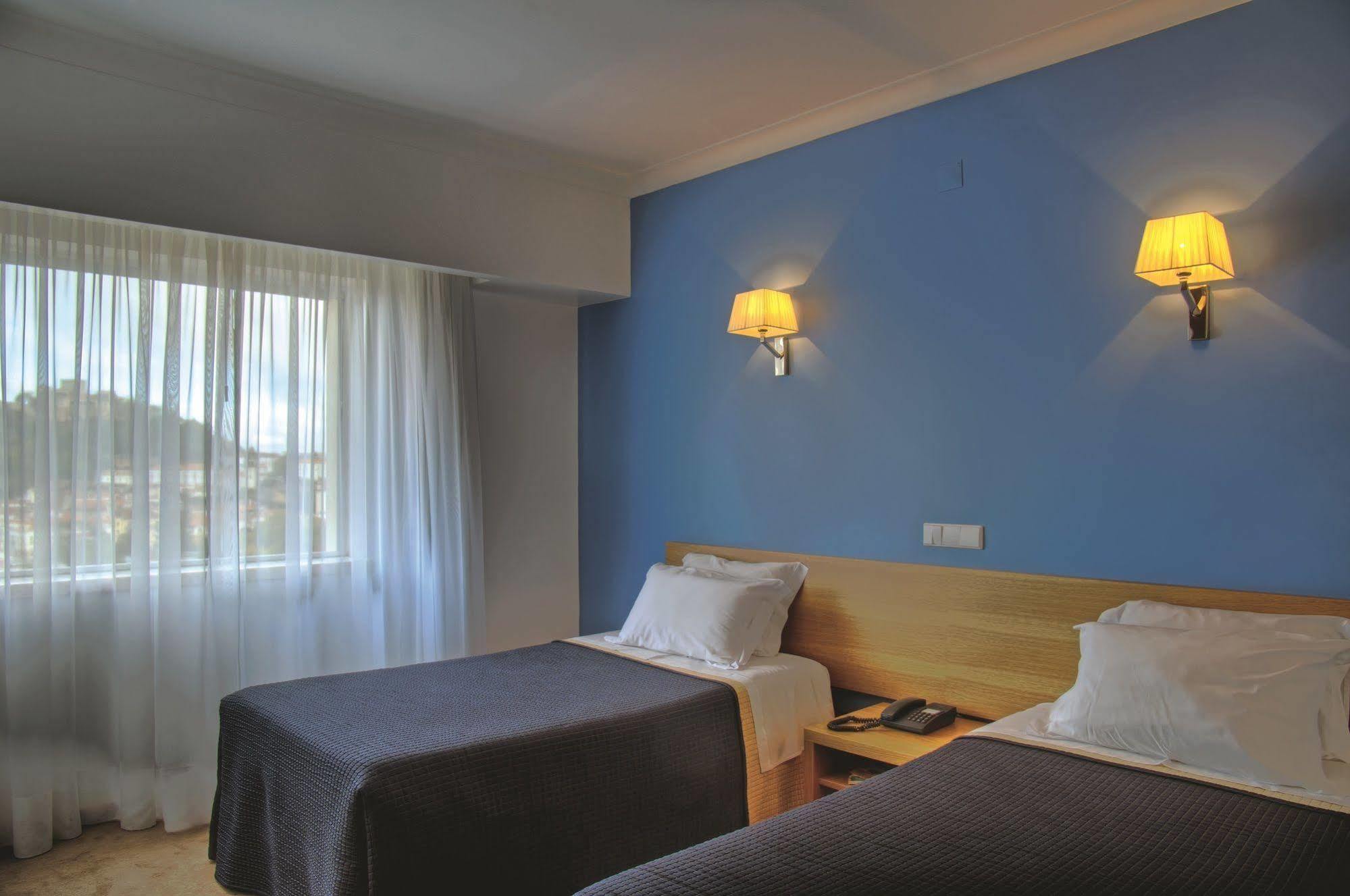 לייריה Hotel Sao Luis מראה חיצוני תמונה